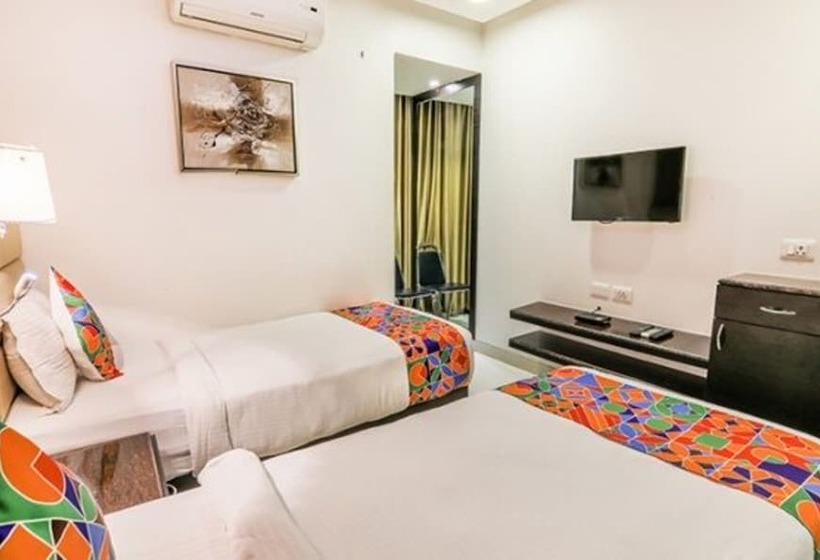 Fotos del hotel Fab Mansingh Begum Bazar Road:  23