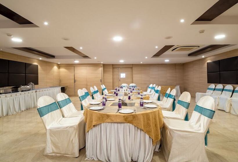 Fotos del hotel Treebo Trend Pl Grand Vishakapatnam:  10