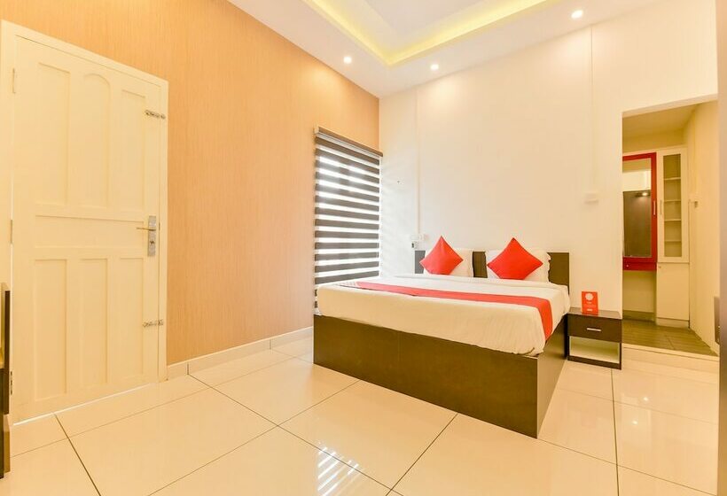 Fotos del hotel Oyo 15973 F Square:  16