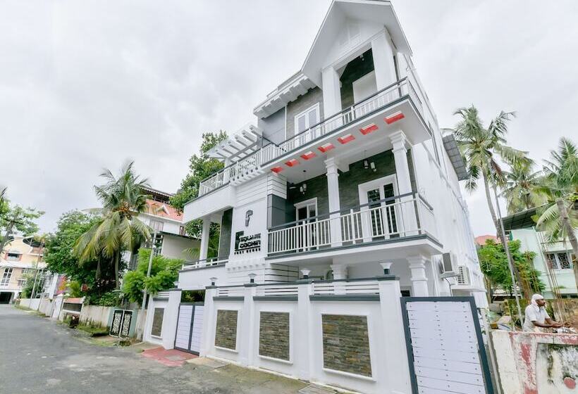 Fotos del hotel Oyo 15973 F Square:  5