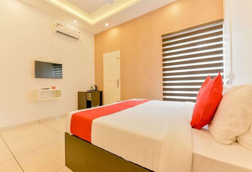 Fotos del hotel Oyo 15973 F Square:  12