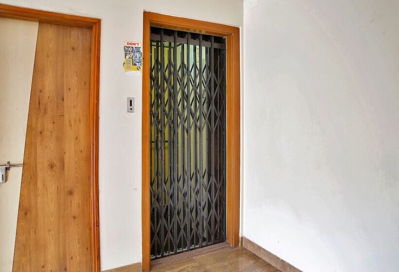 Fotos del hotel Oyo 12020 Hotel Ratna Regency:  4