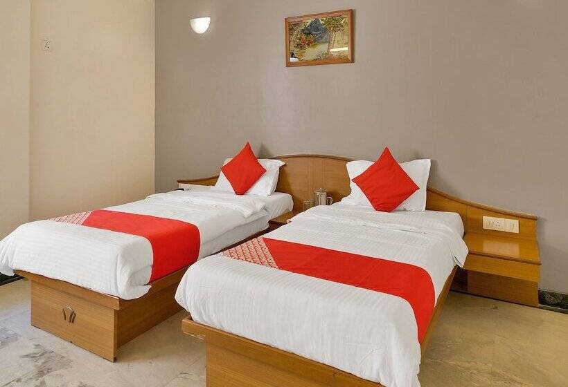 Fotos del hotel Oyo 12020 Hotel Ratna Regency:  13