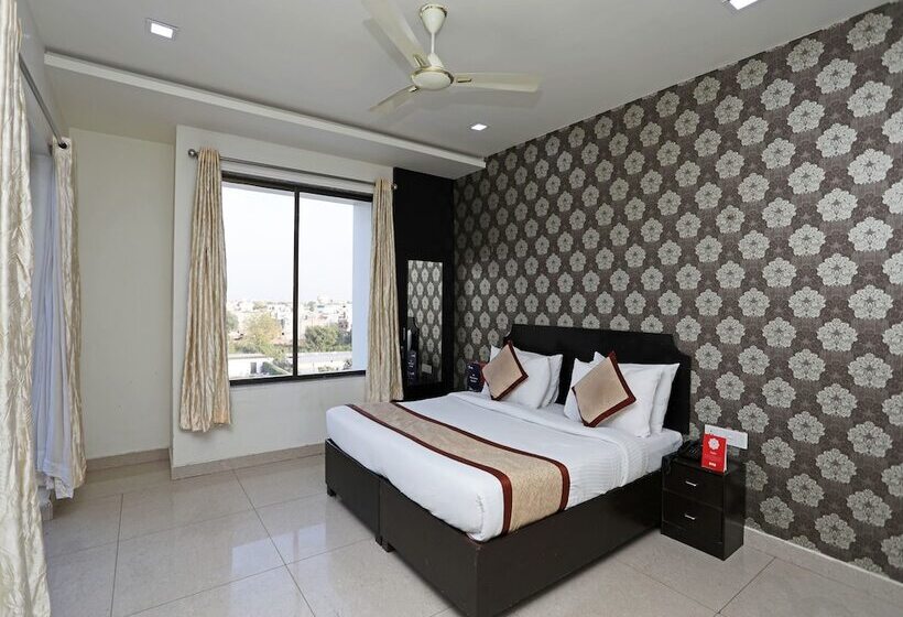 Fotos del hotel Oyo 11973 Badri Palace:  15