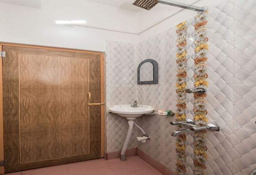 Fotos del hotel Oyo 10471 Hotel Samrat Palace:  17