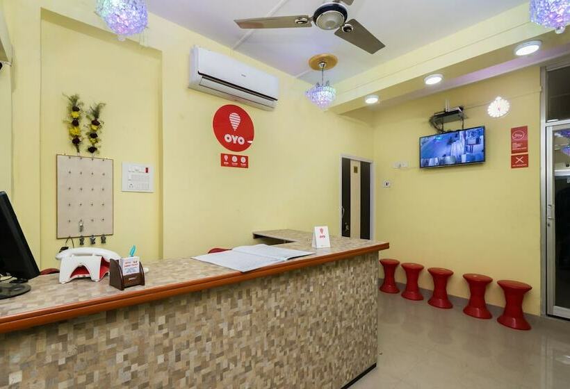Fotos del hotel Oyo 10471 Hotel Samrat Palace:  3