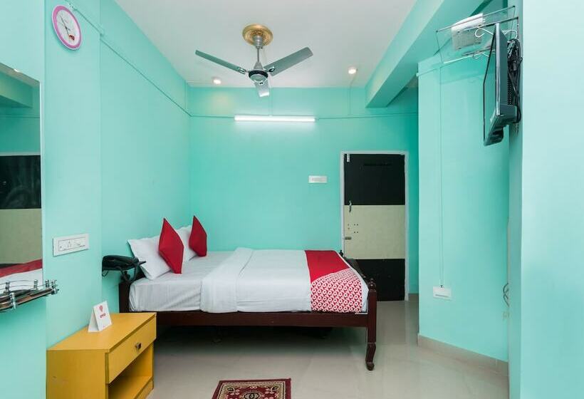 Fotos del hotel Oyo 10471 Hotel Samrat Palace:  9