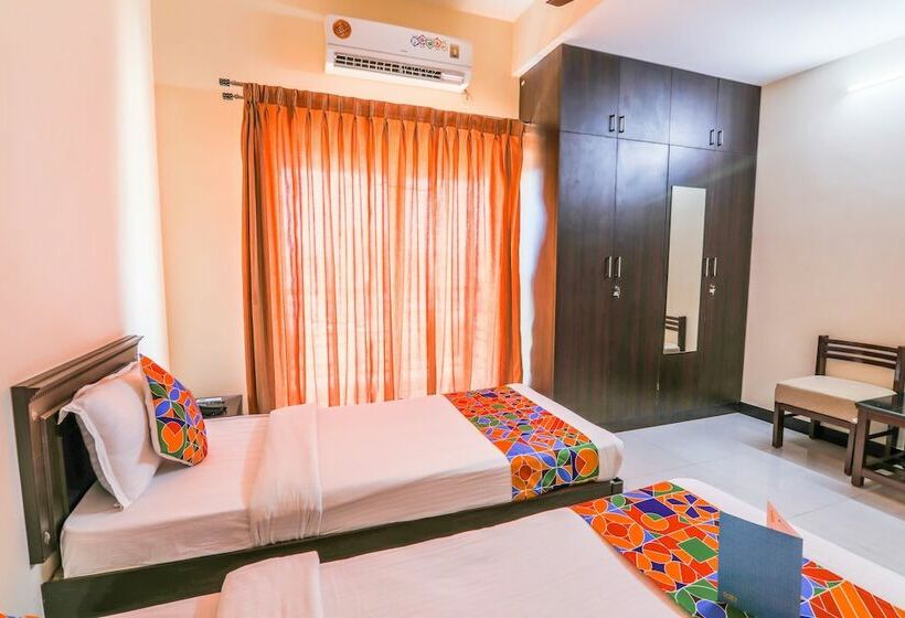 Fotos del hotel Fabhotel Haku Residency:  13