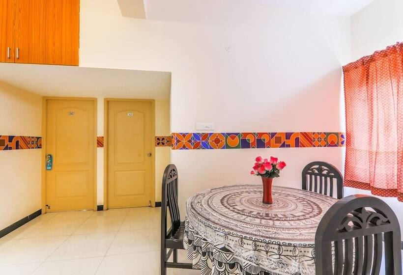 Fotos del hotel Fabhotel Haku Residency:  7