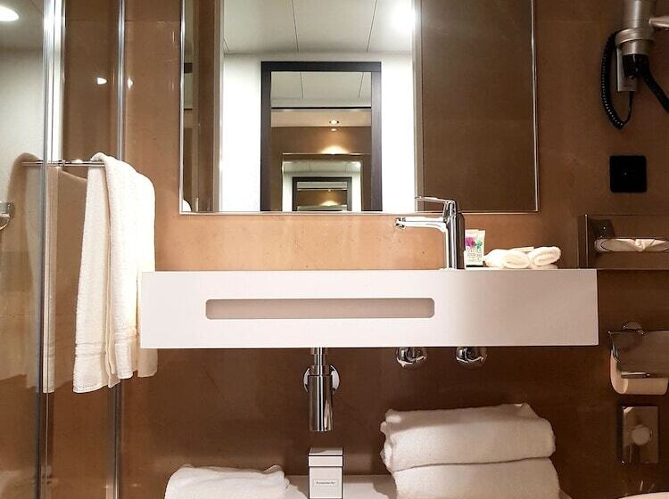 Fotos del hotel Nash Pratik:  24