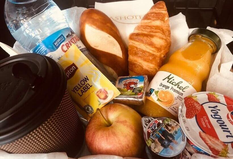 Fotos del hotel Nash Pratik:  7