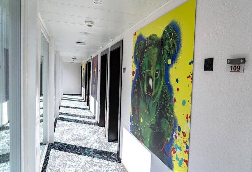 Fotos del hotel Nash Pratik:  18