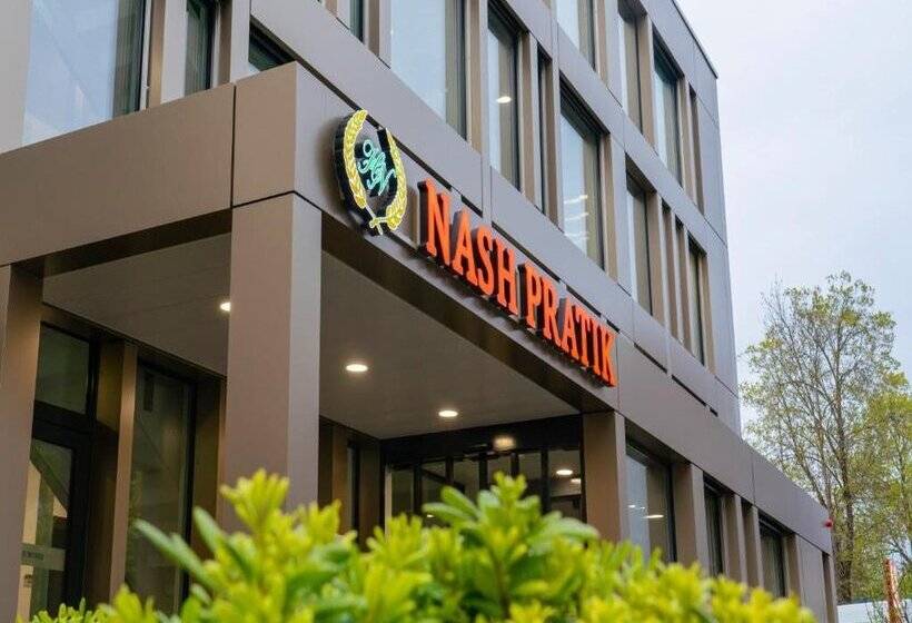 Fotos del hotel Nash Pratik:  15