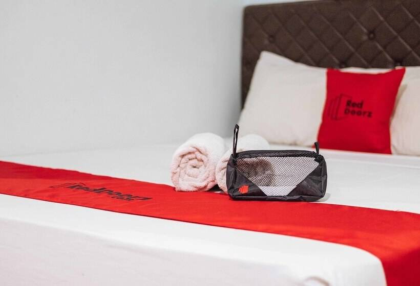 Fotos del hotel Reddoorz Plus Near Cebu Capitol:  25