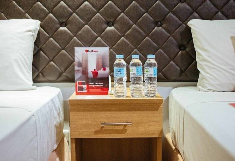 Fotos del hotel Reddoorz Plus Near Cebu Capitol:  5