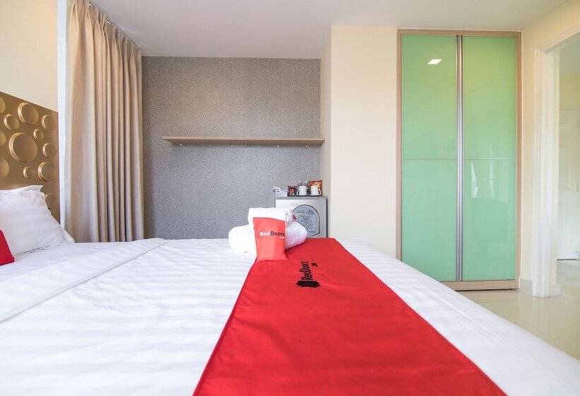 Reddoorz Plus Near Secc 2