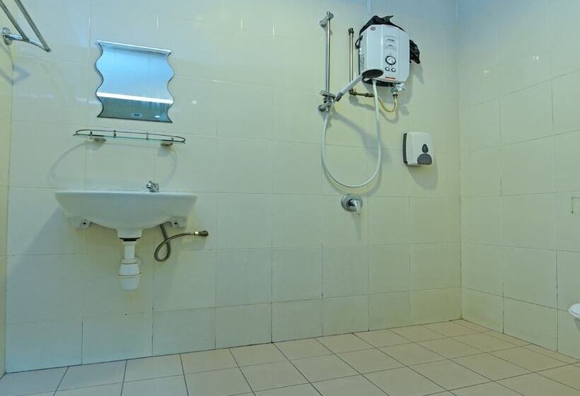 Fotos del hotel Ferringhi Stay Iinn By Zen Rooms:  8