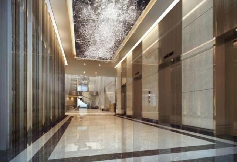 Fotos del hotel Views  & Residences:  2