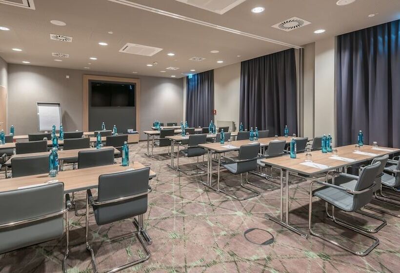 Fotos del hotel Holiday Inn - Hamburg - Berliner Tor, An Ihg:  24