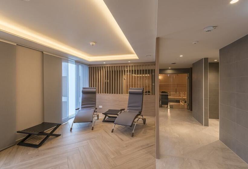 Fotos del hotel Holiday Inn - Hamburg - Berliner Tor, An Ihg:  8