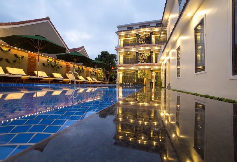 Fotos del hotel River Waves Villa:  18