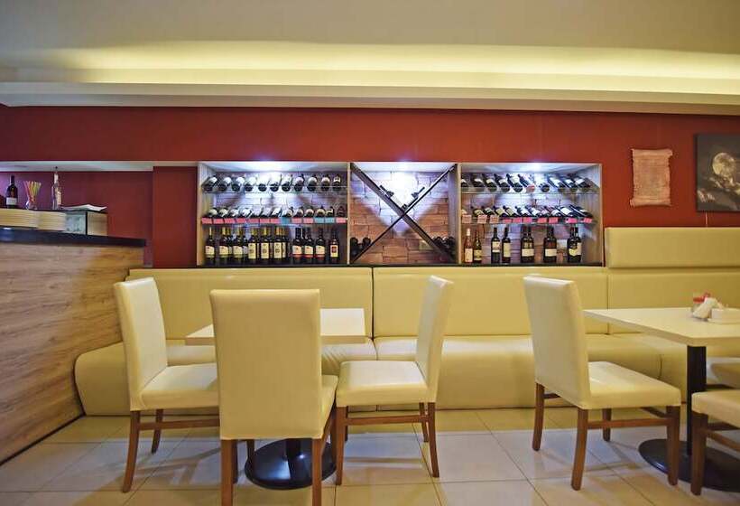 Fotos del hotel Grand  Luna:  18