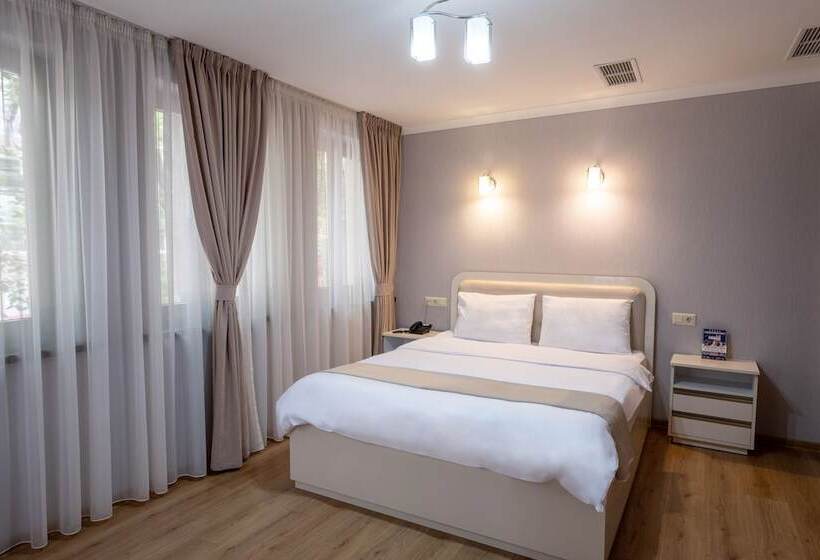 Fotos del hotel Grand  Luna:  12