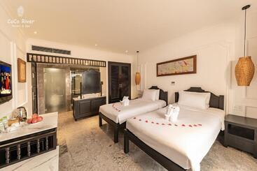 Hoi An Coco River Resort & Spa