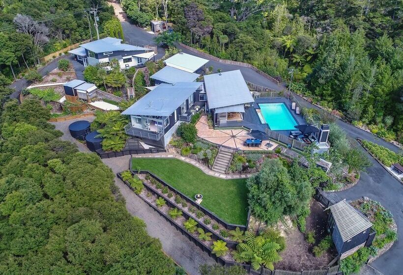 Fotos del hotel Warblers Retreat:  17