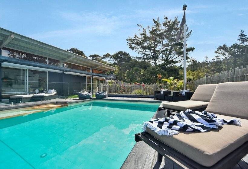 Fotos del hotel Warblers Retreat:  6