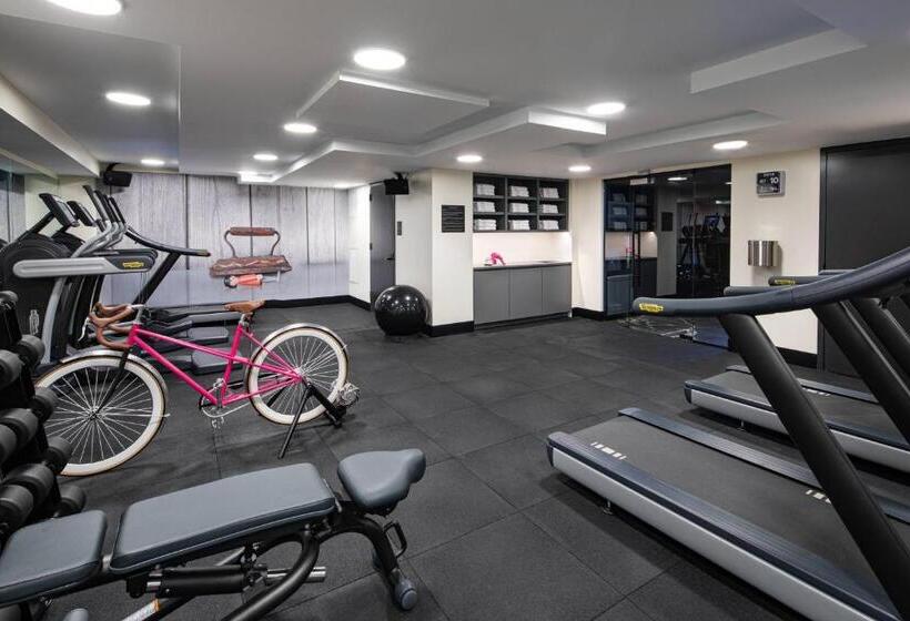 Fotos del hotel Moxy Nyc East Village:  4