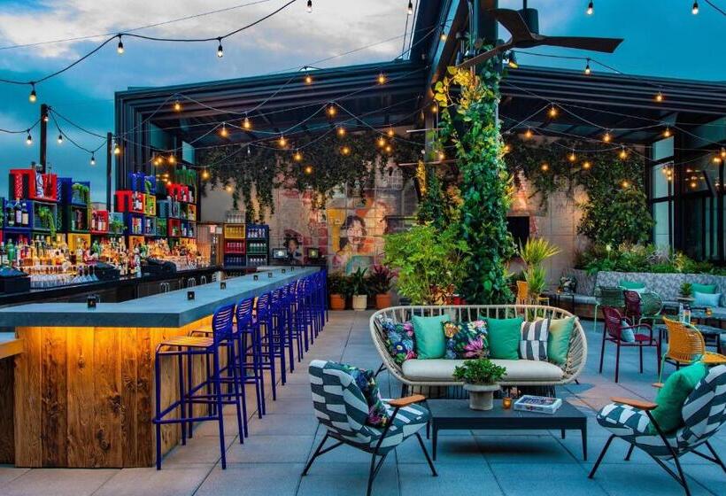 Fotos del hotel Moxy Nyc East Village:  24