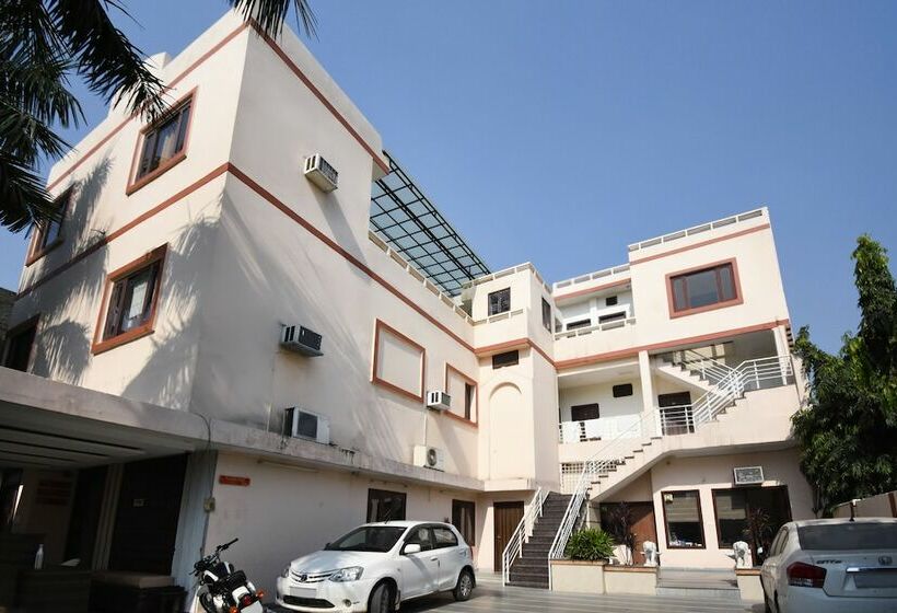 Welcome Inn 2 by Treebo