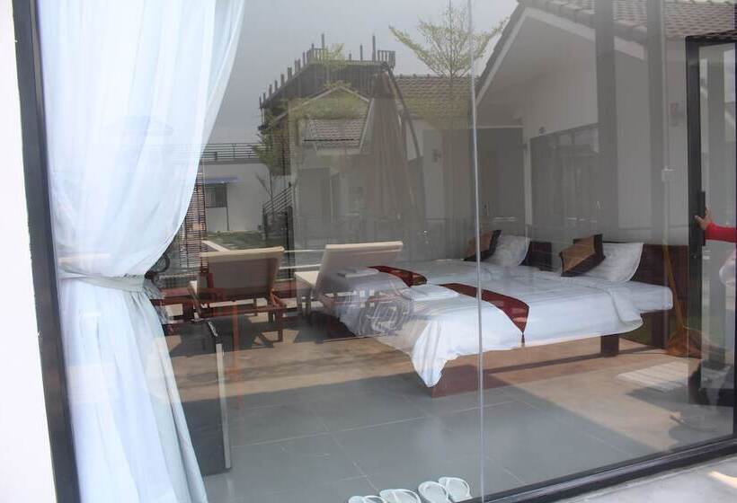 Fotos del hotel Sandy Clay Bungalows:  6