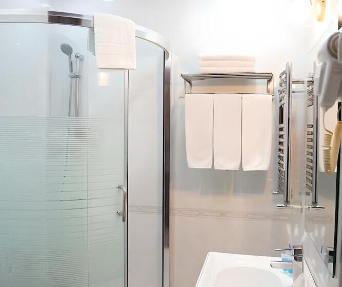 Fotos del hotel Capitol:  14