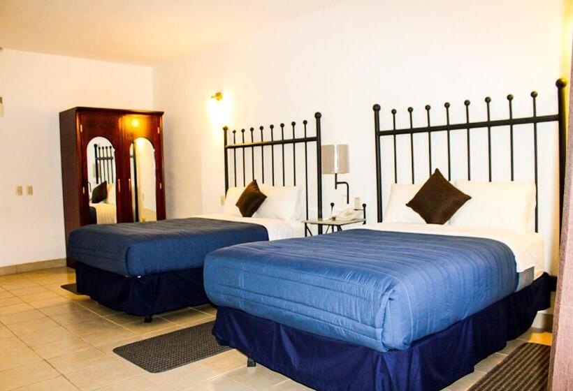 Fotos del hotel Real De La Presa:  16