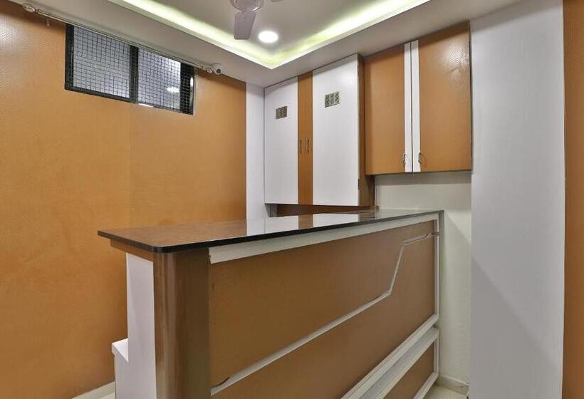 Fotos del hotel Oyo 35508 Dev Palace:  22