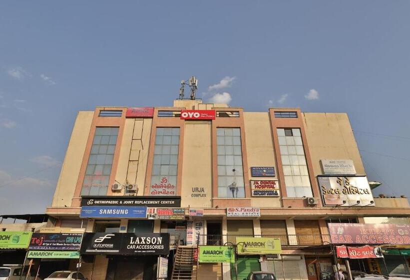 Oyo 35508 Dev Palace