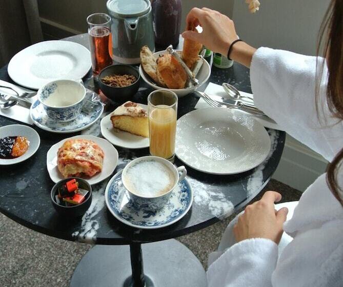 Fotos del hotel Hôtel De L Abbaye:  8