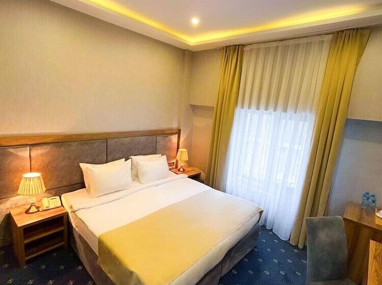 Fotos del hotel Midway:  16