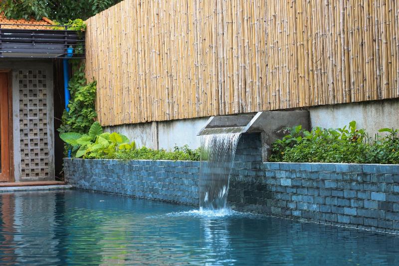 Fotos del hotel Sarina Hotel & Villa:  21