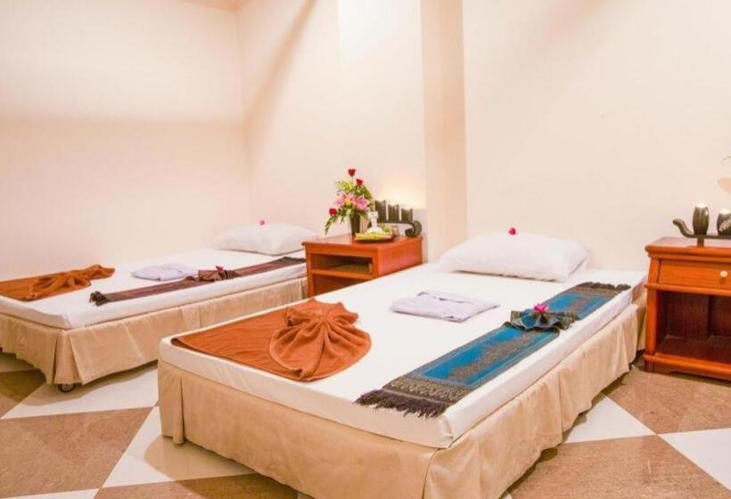 Club Excellence By Phnom Penh