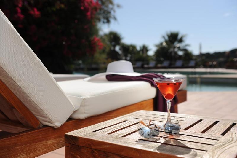 Fotos del hotel Golden Tulip Porto Vecchio:  15