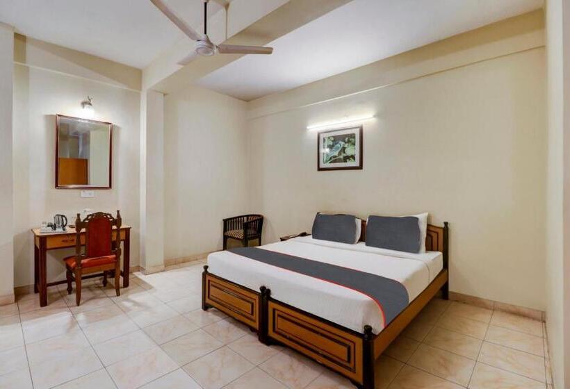 Fotos del hotel Collection O 12684 Compact Green View:  13