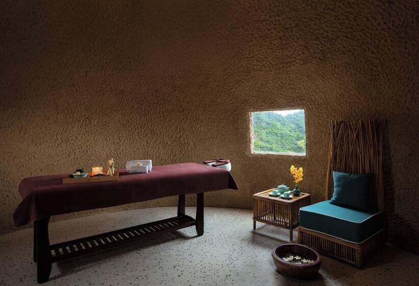 Fotos del hotel Hôtel Perle D Orient Cat Ba  Mgallery:  13