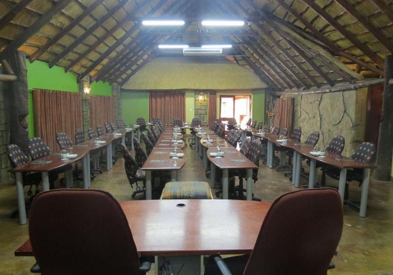 Fotos del hotel Bushmans Rock Country Lodge:  2