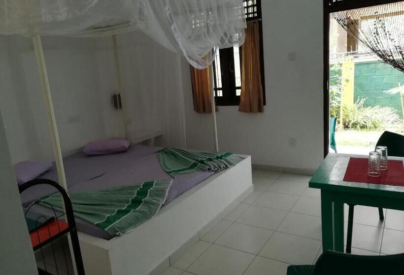 Fotos del hotel Hikka Regent:  7