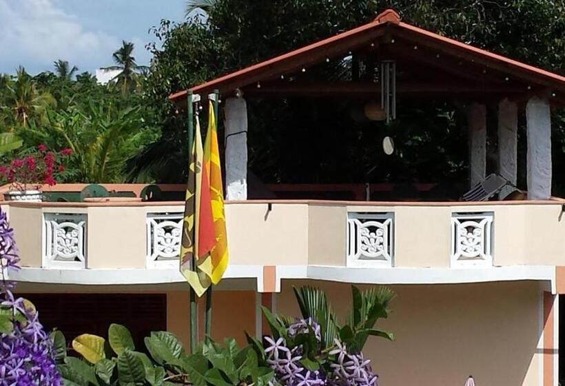 Fotos del hotel Hikka Regent:  17