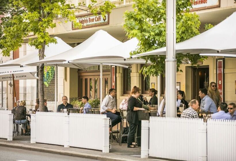 Fotos del hotel Nightcap At Belgian Beer Cafe:  2