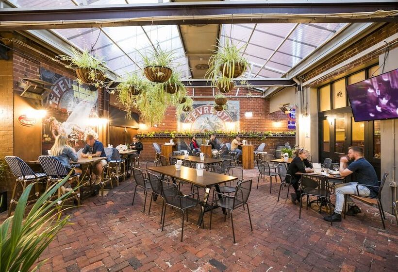 Fotos del hotel Nightcap At Belgian Beer Cafe:  12